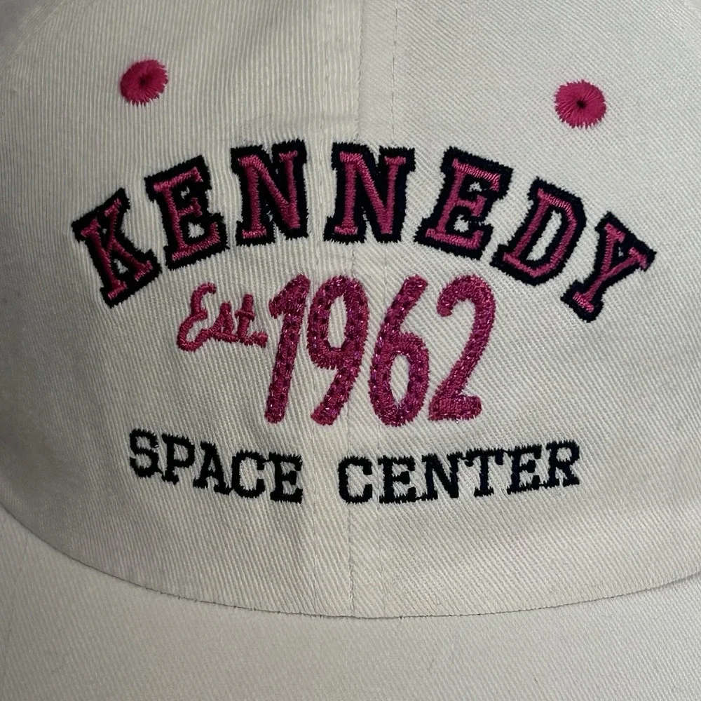 Kennedy Space Center Est 1962 Prairie‎ Mountain White Pink Cotton Strapback Cap